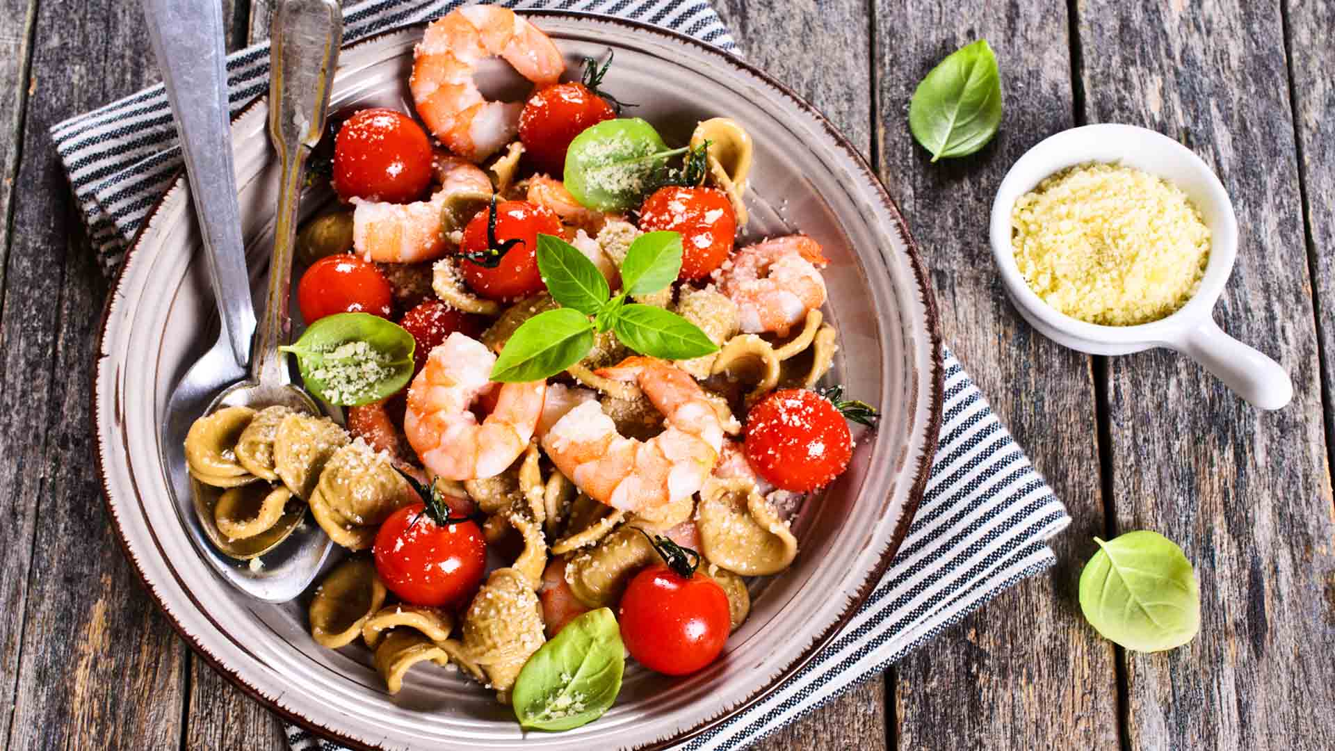 Orecchiette ai gamberi, zucchine e cappesante